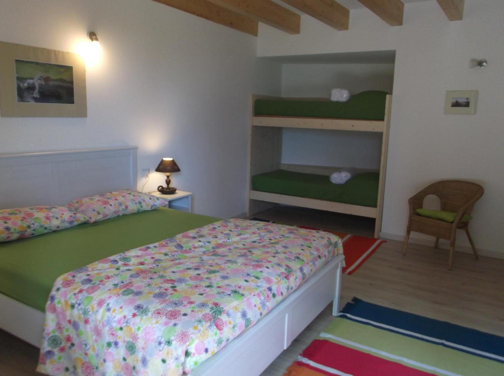 Agriturismo Ai Ronchi Sorico Phòng bức ảnh